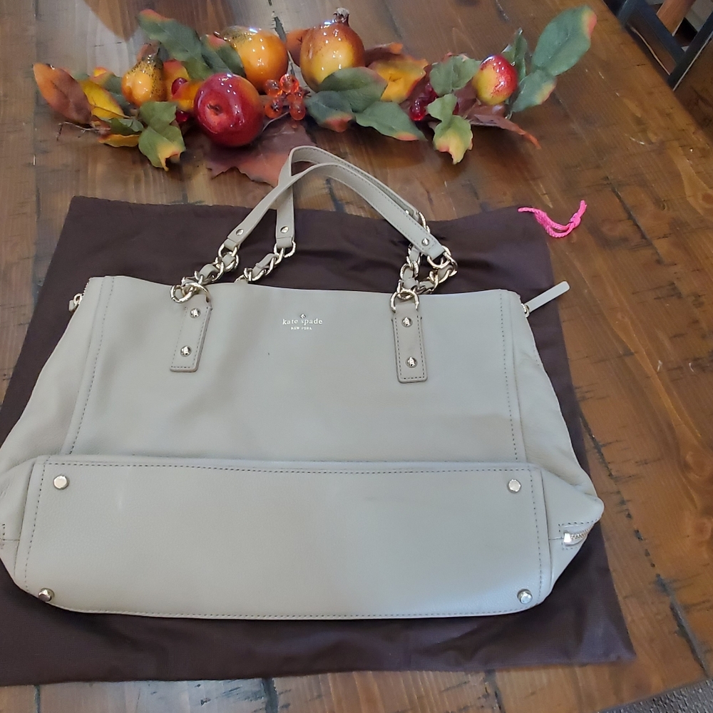 Kate Spade Purse with Dust Bag - Picture 14 of 16